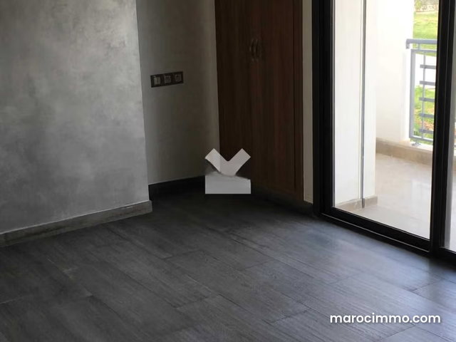 Villa à Louer de 220.0 m² à Dar Bouazza, Tamaris1 — 3