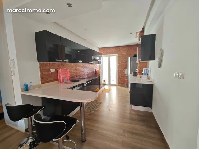Large 2-bedroom Apt for Winter Use — 2
