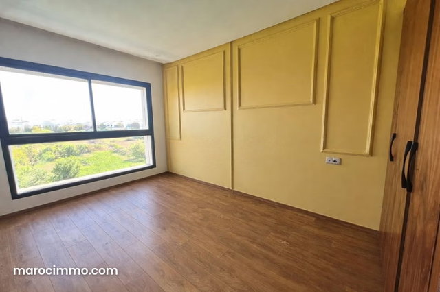Dar Bouazza Villa for Rent Empty with 4 Bedrooms and Pool in a Residential Complex — 4
