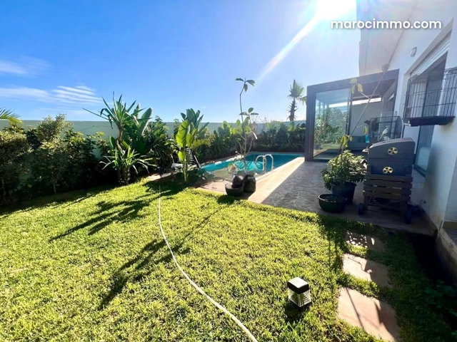 Dar Bouazza Villa for Rent Empty with 4 Bedrooms and Pool in a Residential Complex — 5