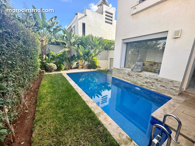 A Dar Bouaaza Très belle Villa à Vendre avec Psicine Dans Une Résidence — 2