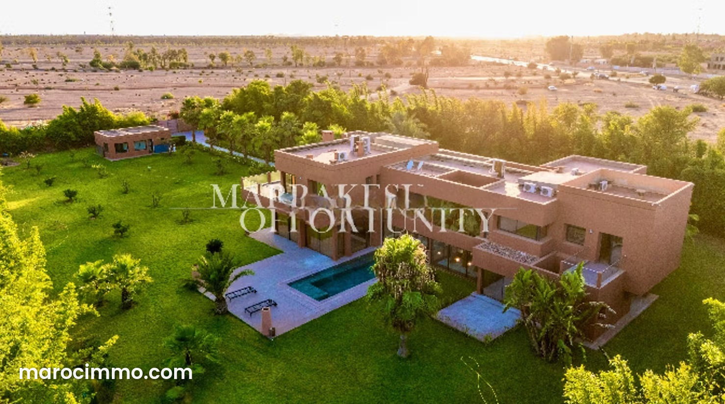 650 m² Villa on 5,500 m² with Pool and Mountain Views, Route de Fès, Marrakech — Marrakesh