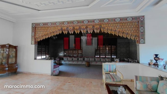Grande villa de caractere — 4