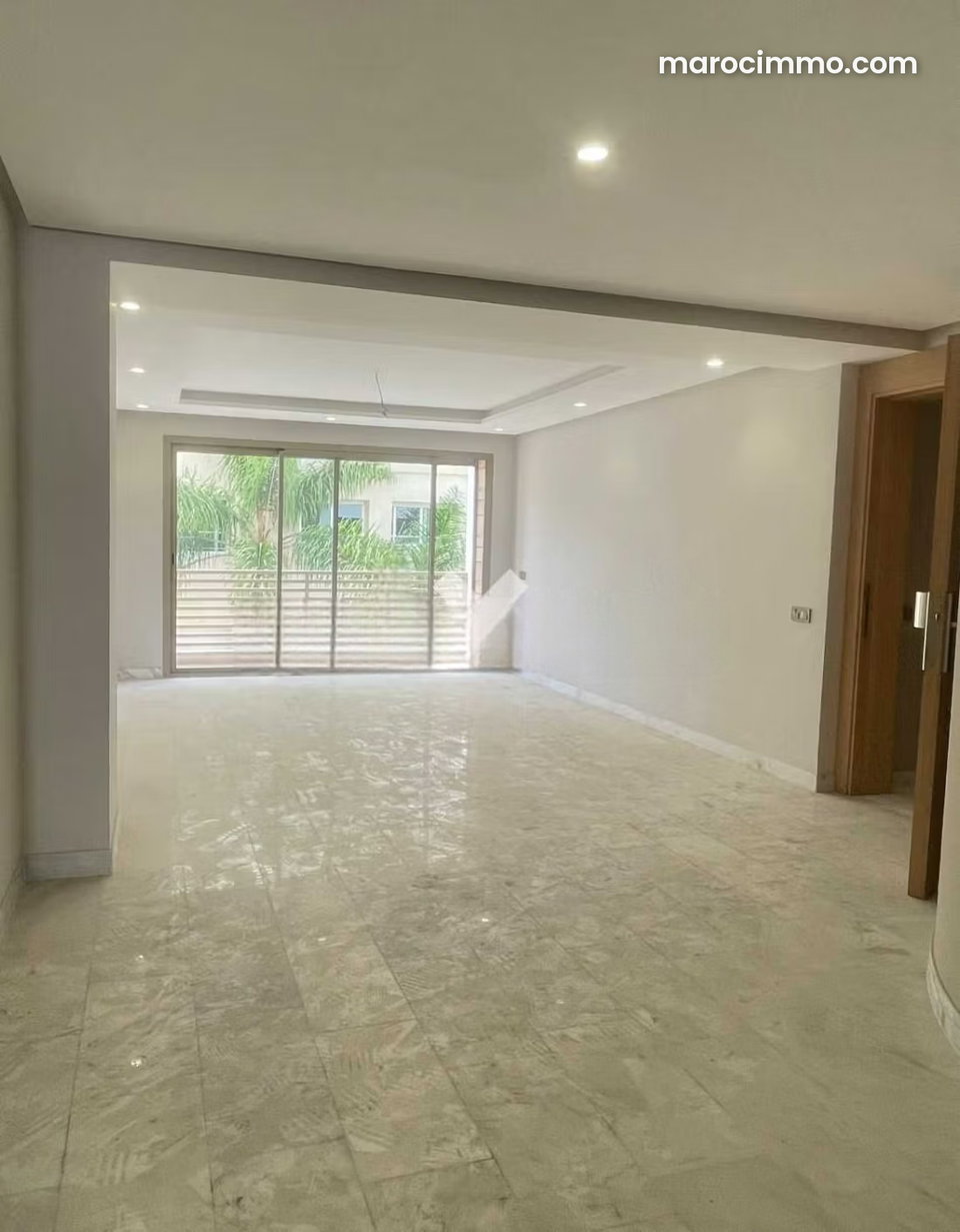 Appartement à Louer de 91.0 m² à Casablanca, Les Princesses