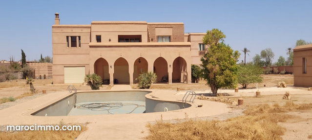 Villa de maître à vendre — 3