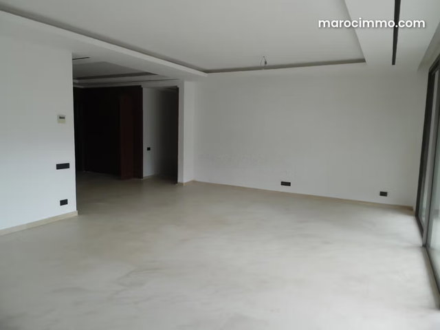 Appartement moderne en Location à Souissi — 2