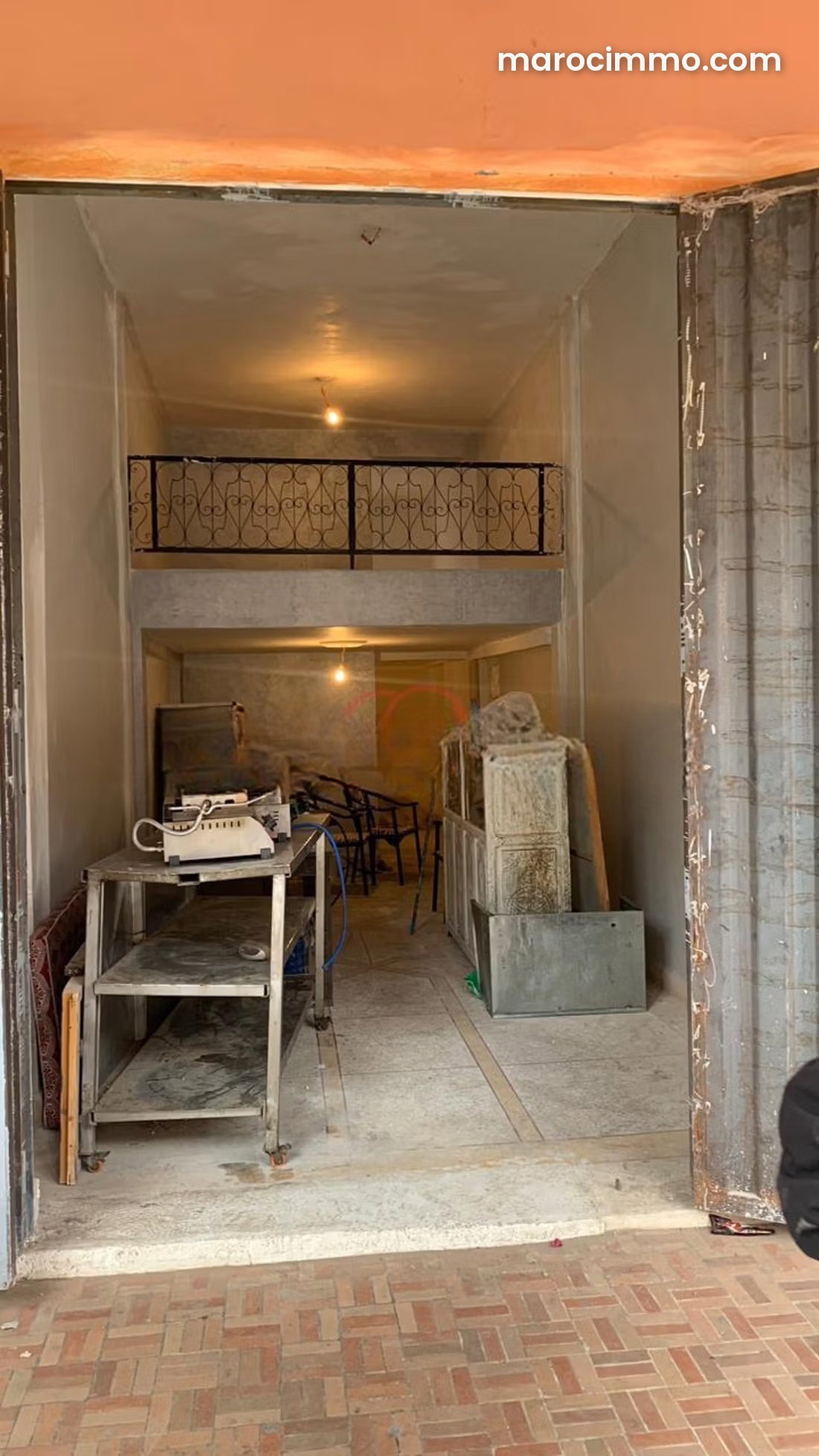 34 m² Commercial Premises with Mezzanine, Fez Road, Marrakech — Marrakesh