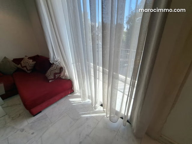 Studio meublé à louer à Oasis — 3