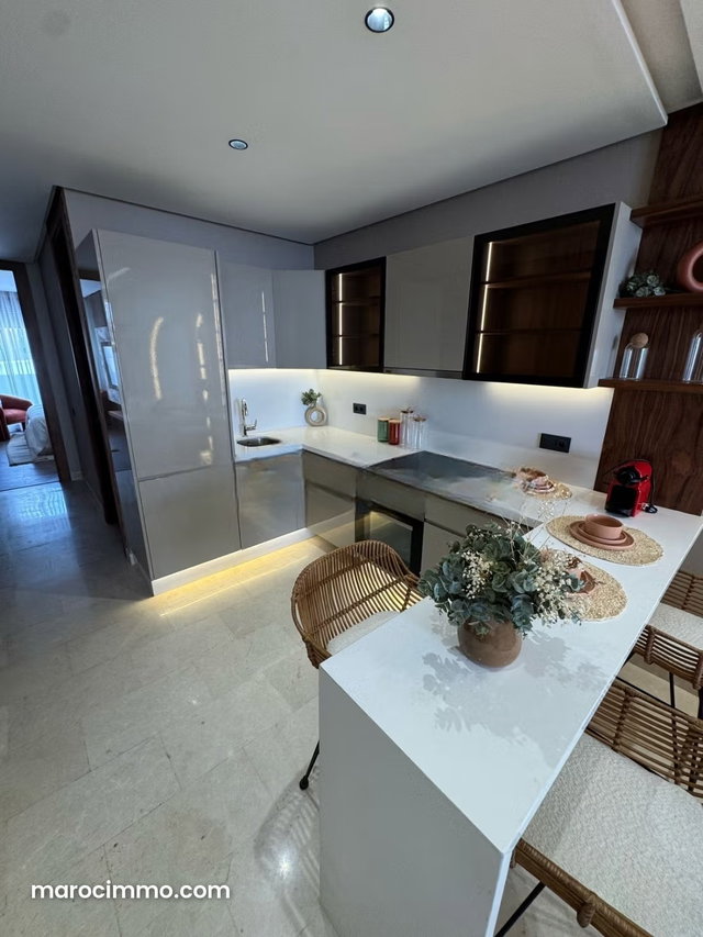 Superbe appartement à vendre à Les princesses. Surface totale 45 m². Cheminée et climatisation — 5