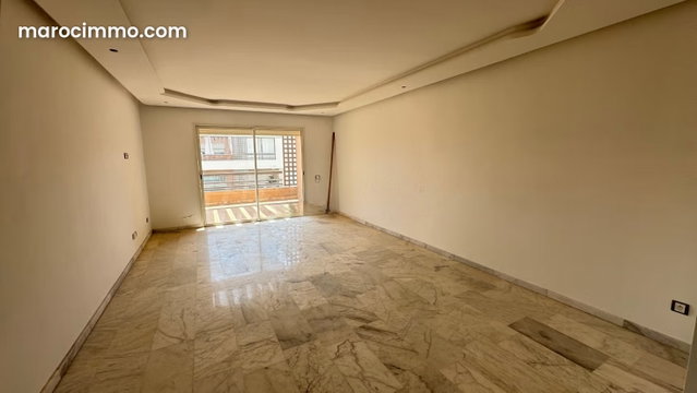 Bel appartement à vendre à Agdal. 3 chambres agréables. Porte blindée, sécurité — 2