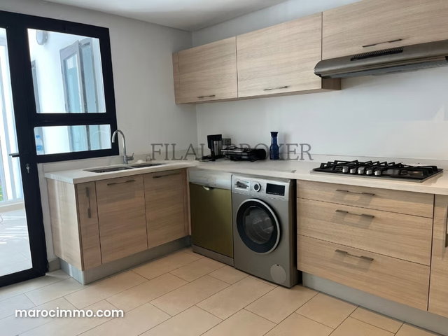 Appartement haut standing à louer meublé Ain Diab — 4
