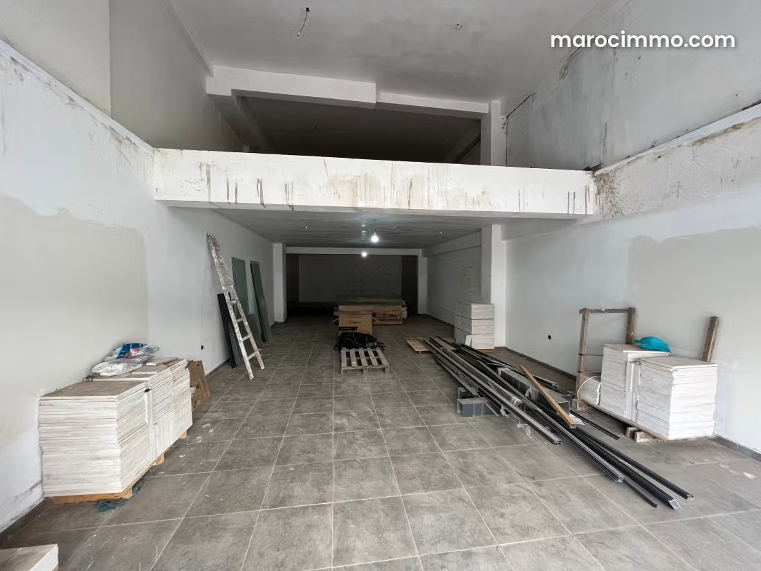 147 m² Commercial Premises for Rent, Hermitage, Casablanca — Casablanca