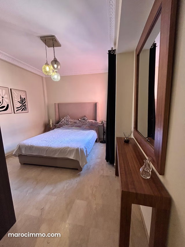 LOCATION – Studio 1 chambre 45 m² – Boulevard Moha — 2