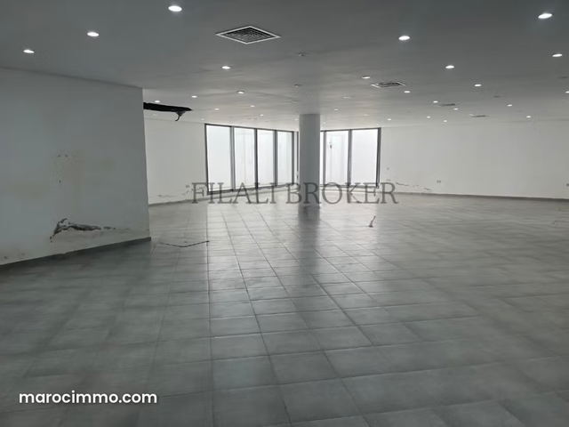 Villa commerciale aménagée à louer CIL — Casablanca