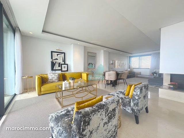Superb Triplex Ocean View Jacuzzi Terrace — 2