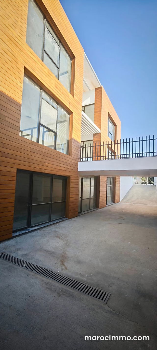 Plateau Bureau Neuf à Louer – Souissi, Rabat — الرباط