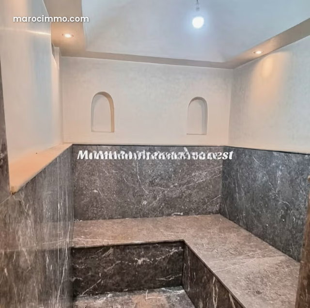 Acheter une villa moderne à Marrakech Agdal en finition cours de finition Sur l'avenue Mohamed 6 km 6 — 5