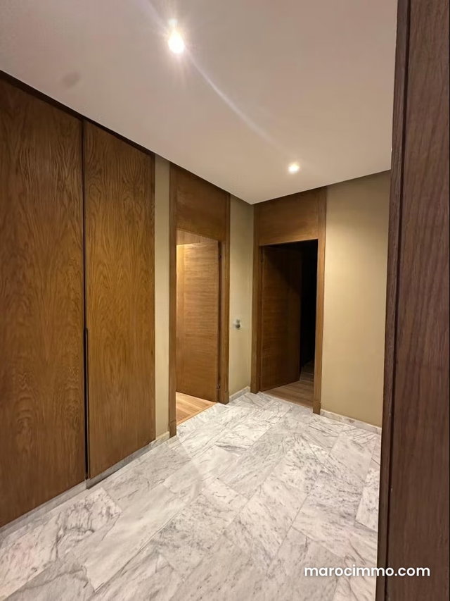 Appartement vide 70 m² avec terrasse – Rez de chaussée – ferme Brotone — 2