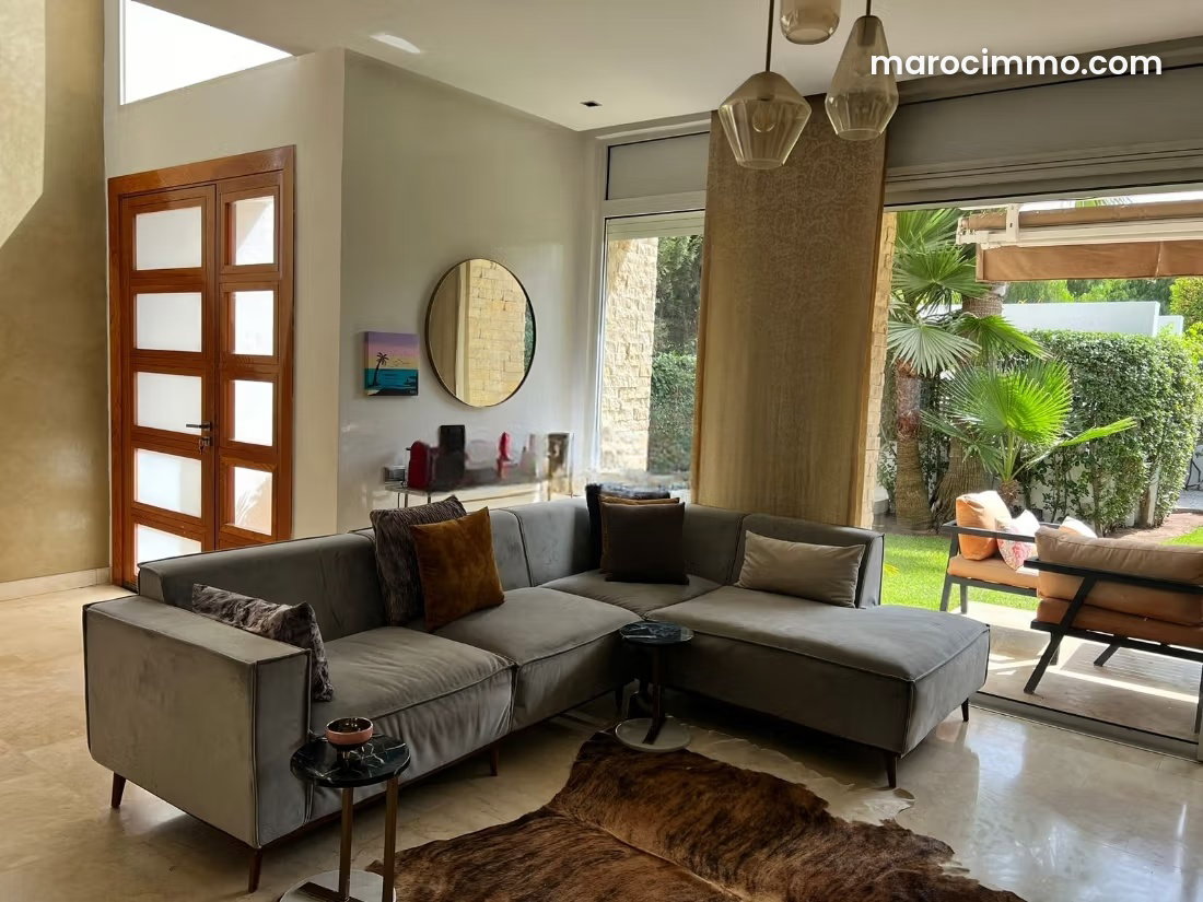 Furnished 240 sqm Villa, 4 Bedrooms with Garden in Nouaceur — Nouaceur