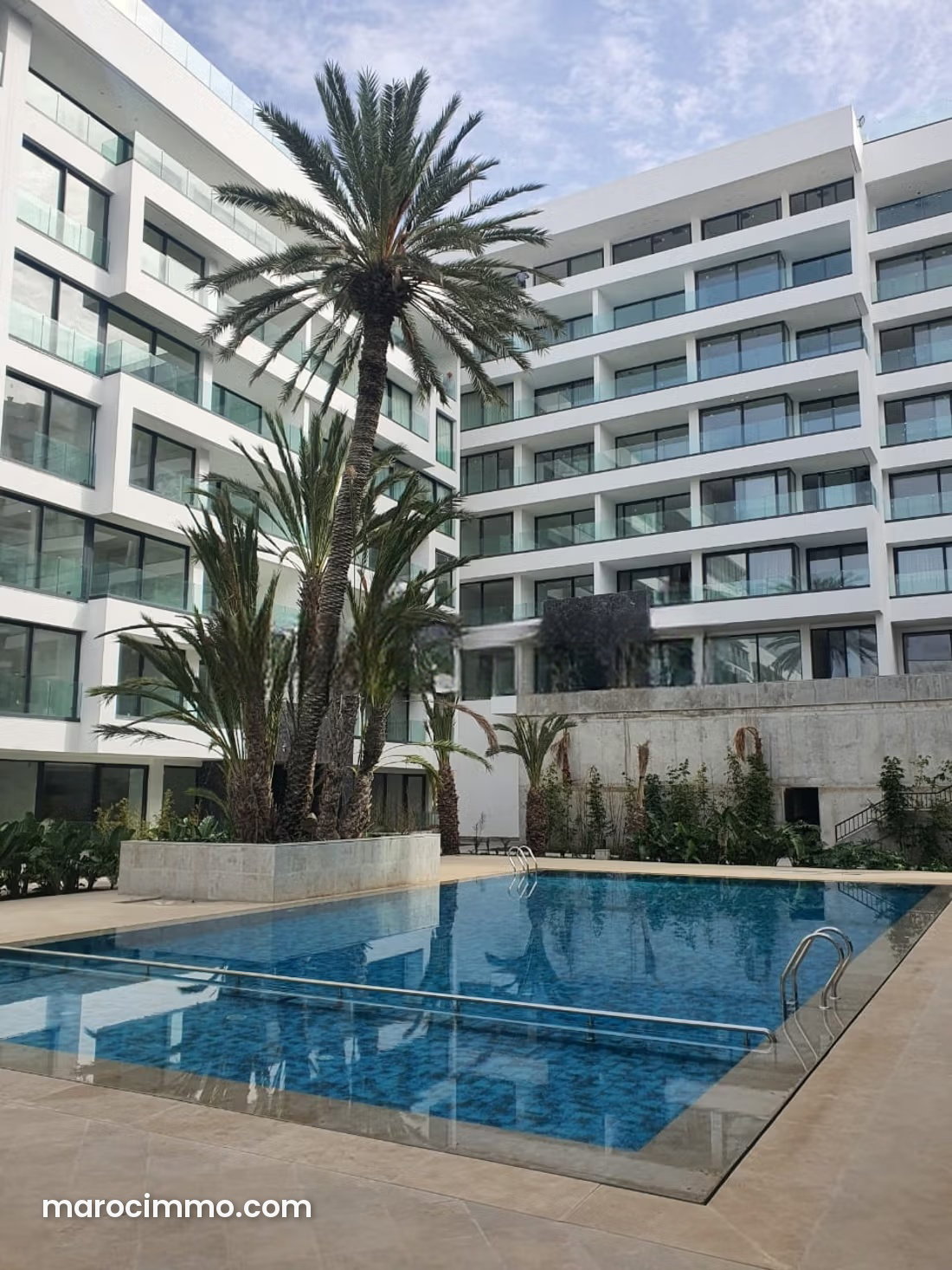 Beautiful 2-Front Apartment