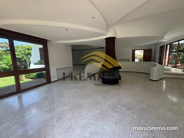 A louer villa plain pied au Souissi avec piscine — 4