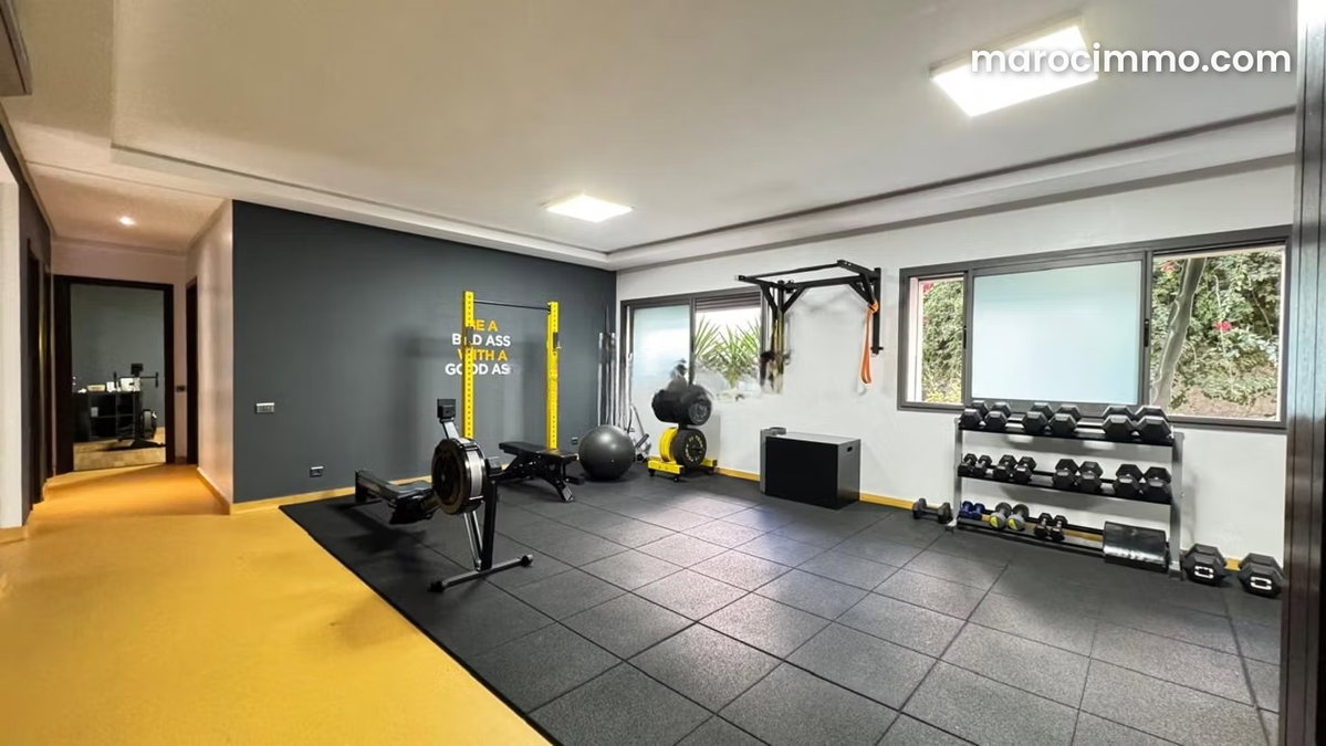 Beautiful GROUND FLOOR GARDEN APARTMENT for Sale in Gauthier