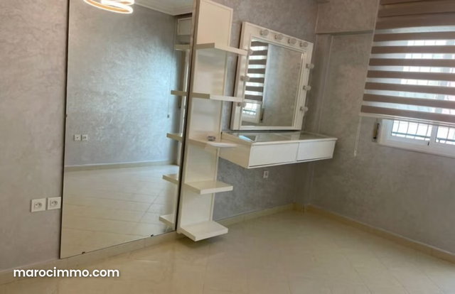 Appartement a louer a tanger avec garage situation quartier hopital espagnol — 3