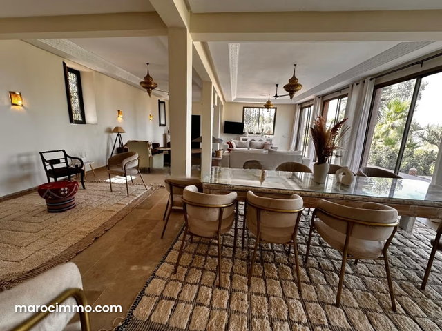 Villa de Prestige à Vendre Route de l’Ourika KM 27 — 2