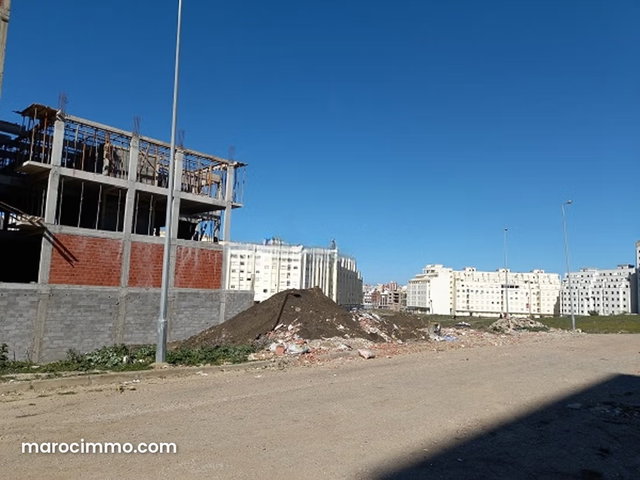 Petit terrain pour immeuble de 4 étages — 5