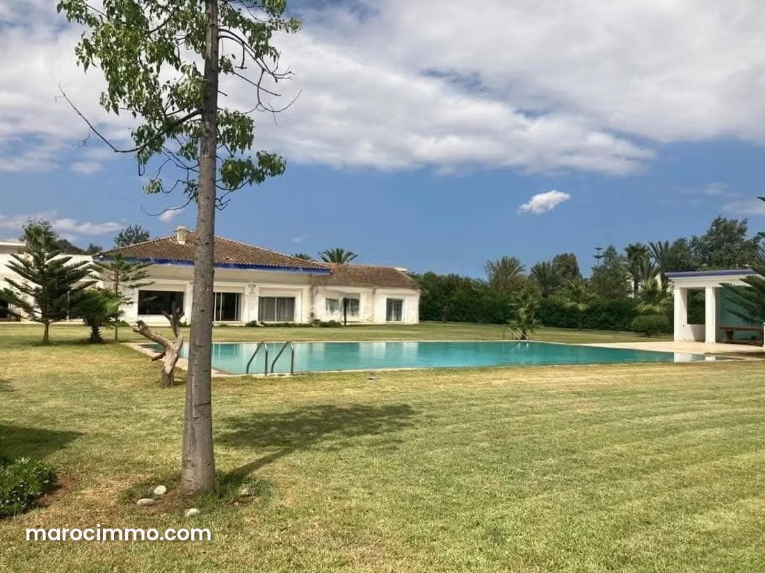 Villa d'exception à Bouskoura, quartier Ville verte — Bouskoura