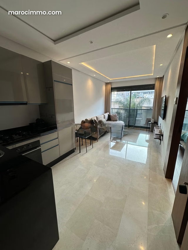 Superbe studio moderne avec balcon — 3