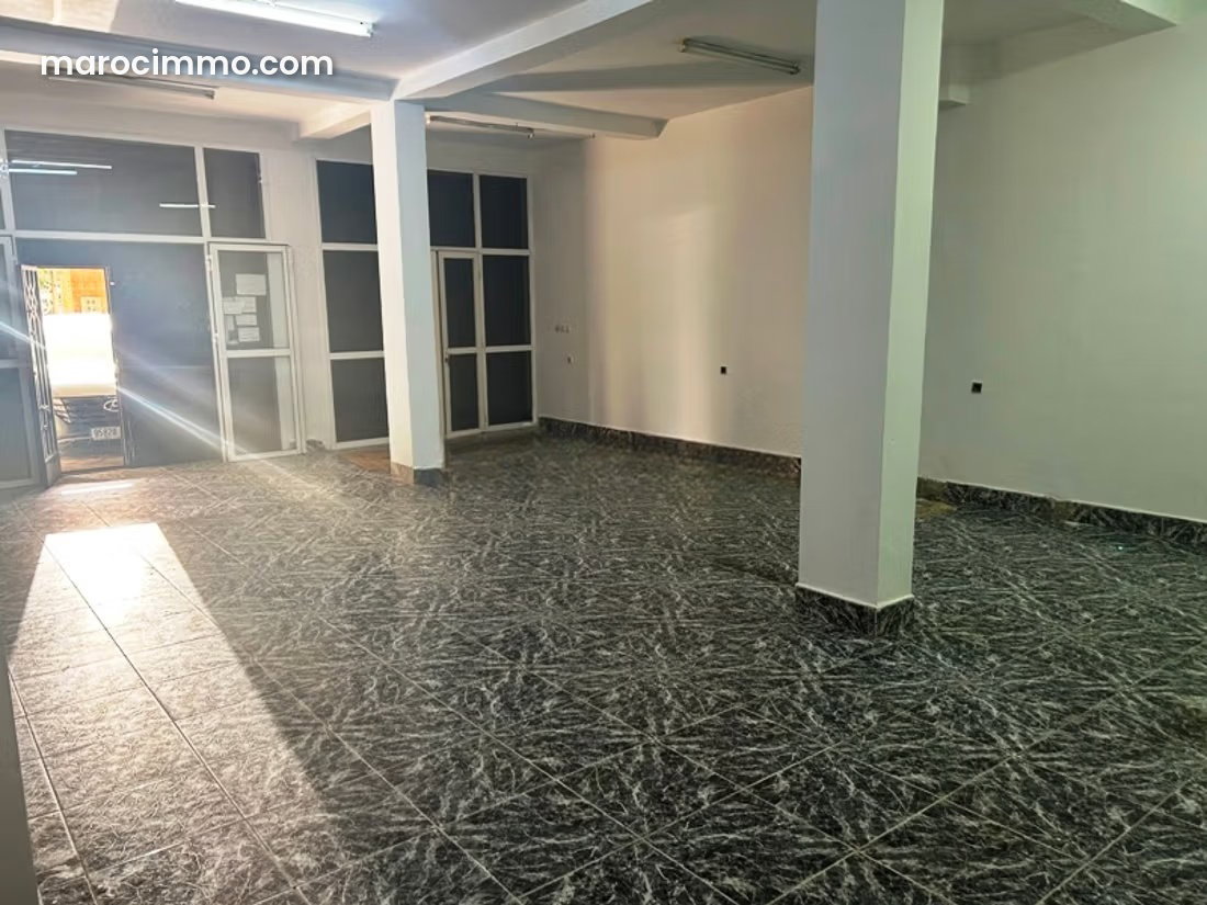 Local commercial 100 m², Branes Kdima, Tanger — Tanger