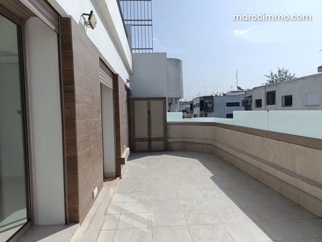Très bel appart 4p en haut agdal avec terrasse — 4