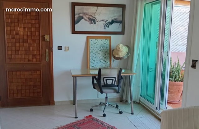 Appartement a vendre situation mershan avec terrasse et garage surface 88 m² — 2