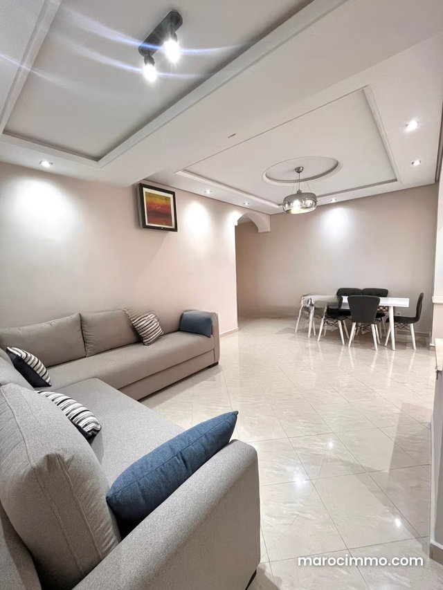 Appartement en location à De La Plage. 4 chambres. Bien meublé — 5