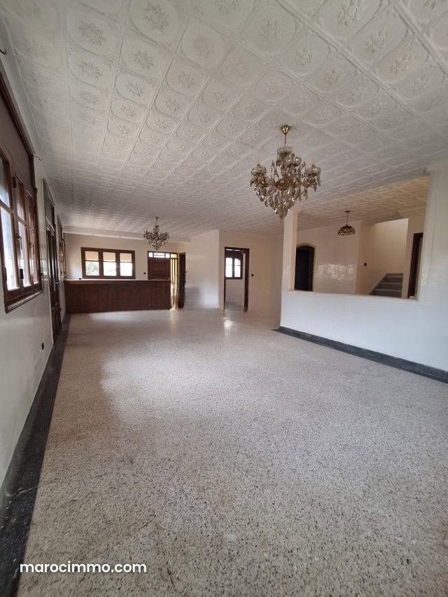 Villa vide à la location — 5