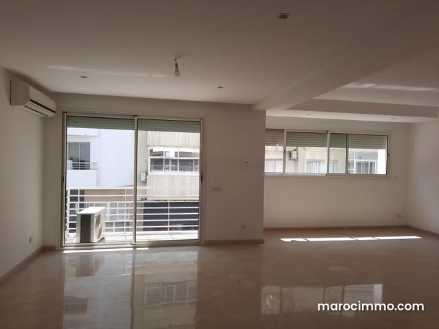 Appartement refait à neuf, Racine proche Massira — 2