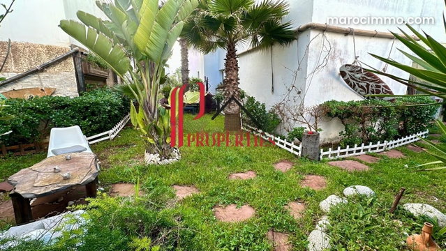 RDJ 150m2 de jardin 2ch Meublé rés. Avec piscines — 2