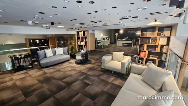 Superbe local commercial 226 m2 Les princesses — Casablanca