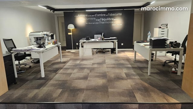 Superbe local commercial 226 m2 Les princesses — 5