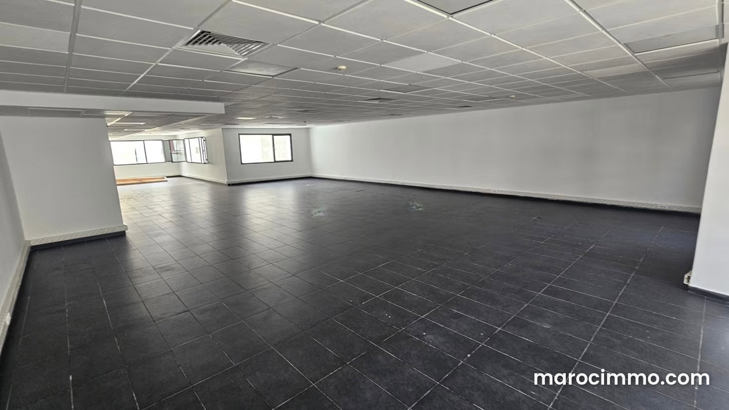 295 sqm Office for Rent in Moulay Youssef, Casablanca, New and Fully Equipped — Casablanca