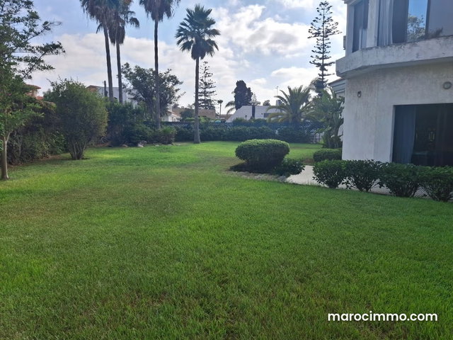 Prestigieuse villa californie 1610 m2 de terrain — 2