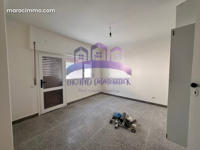 Villa commerciale à louer au centre ville — 2