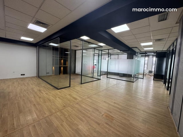Bureau 131 M² Aménagé Semi Meublé Sur Abdelmoumen — 4