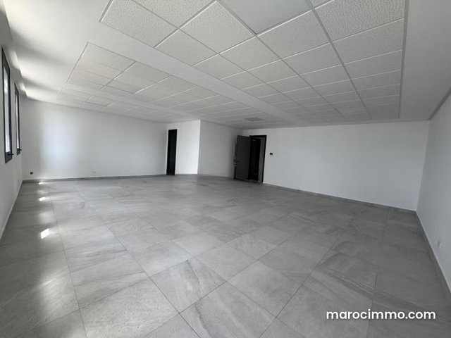 Bureau Prime Neuf 810 M² En Location Sur CFC — 3