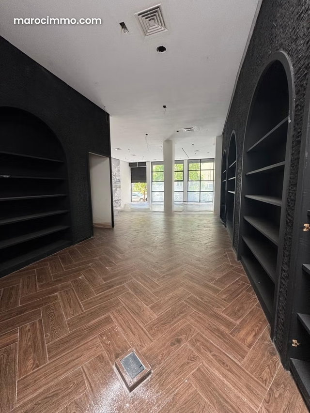 Local commercial Prime 131 M² En Plein Gauthier — 5