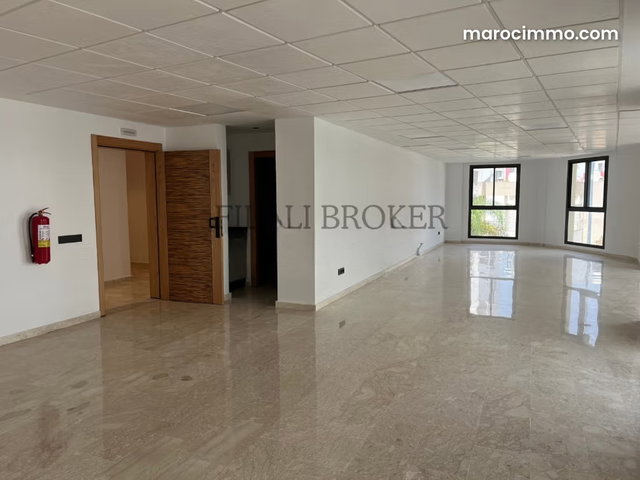 Plateaux bureaux neufs à louer — 2
