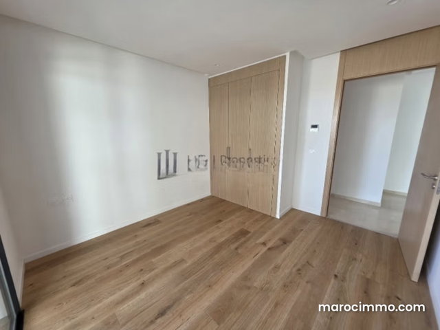 T3 of 145m² – Large Terrace — 5