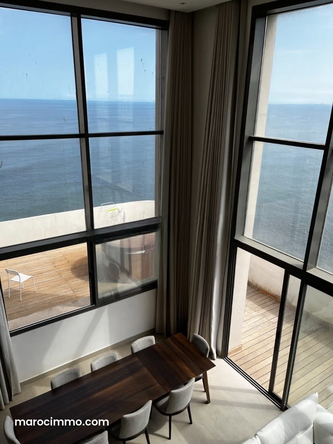 240 m² Sea-View Apartment for Rent, Casablanca Marina — Casablanca