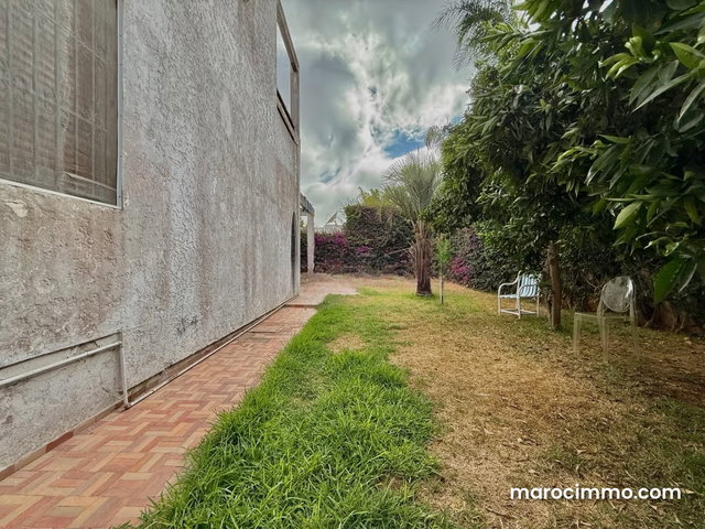Somptueux terrain de villa d’angle orienté plein sud — 3